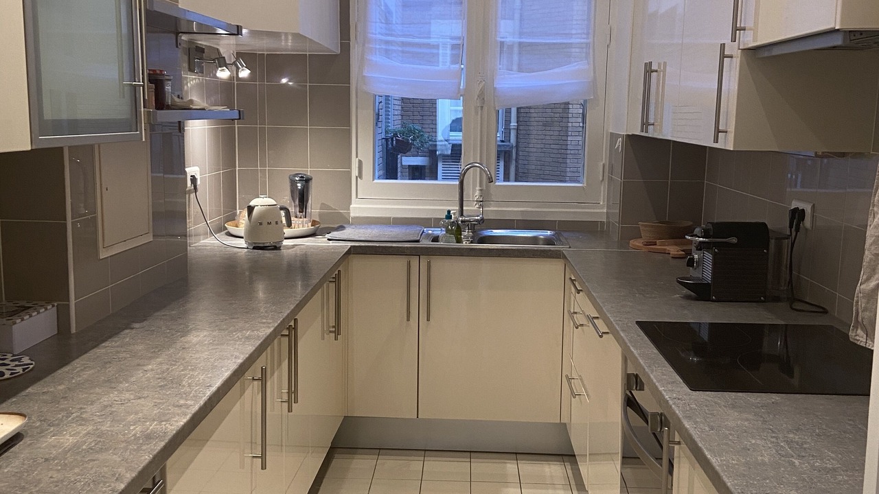 Photo of Kitchen in Quartier de l'Ecole-Militaire