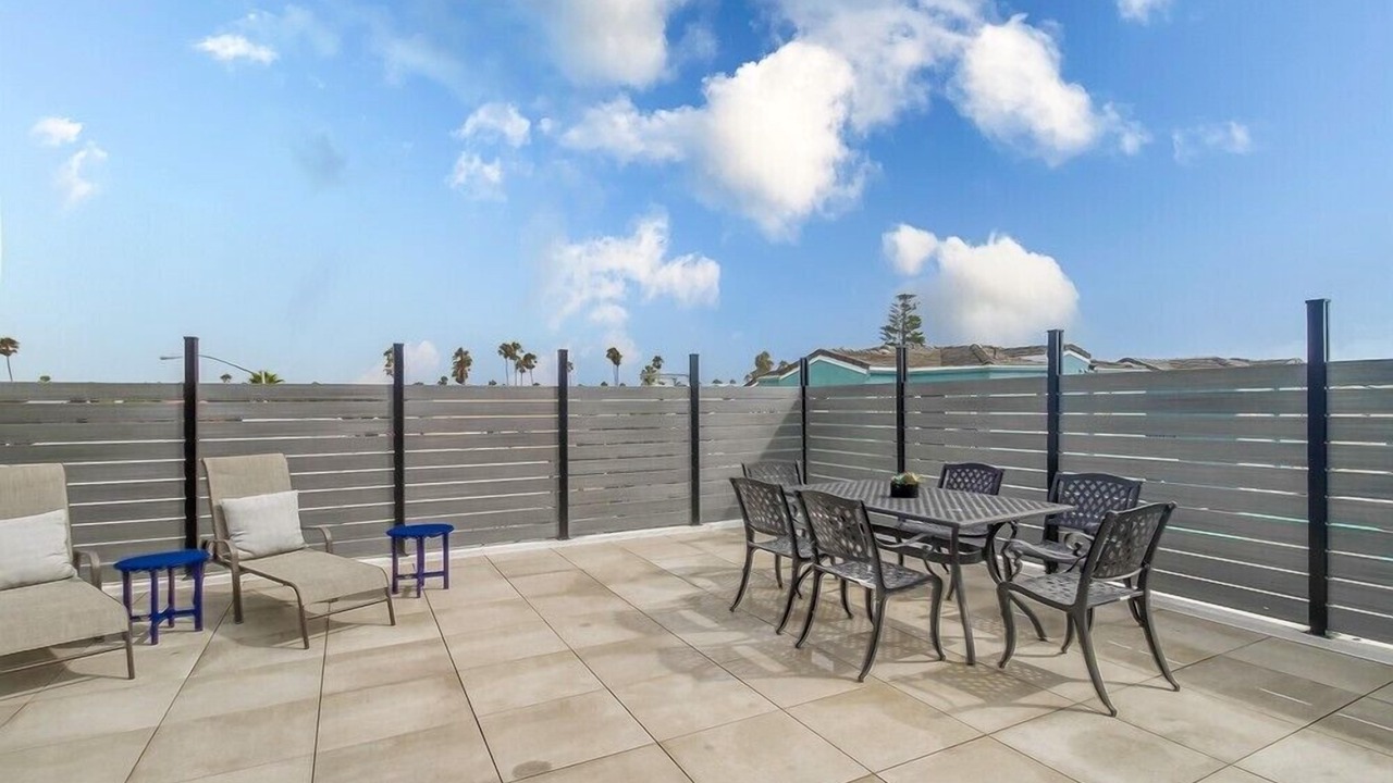 Photo of Outdoor in South Mission Beach