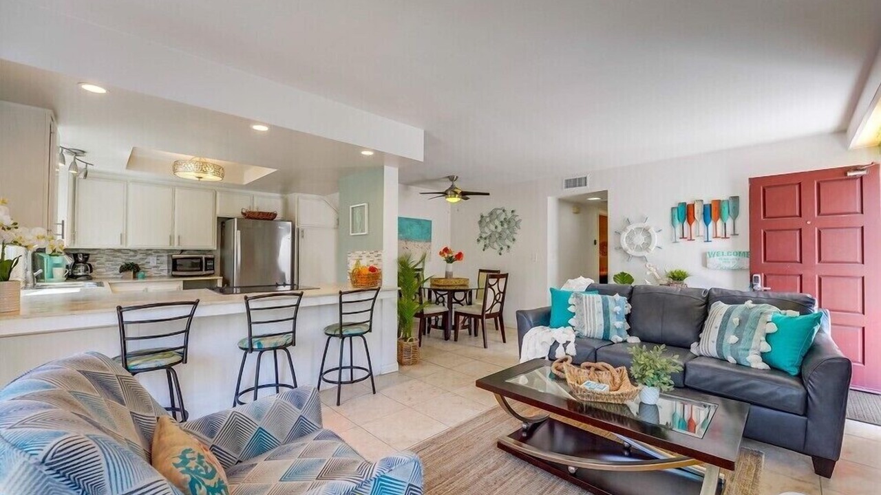 Photo of Livingroom in South Mission Beach