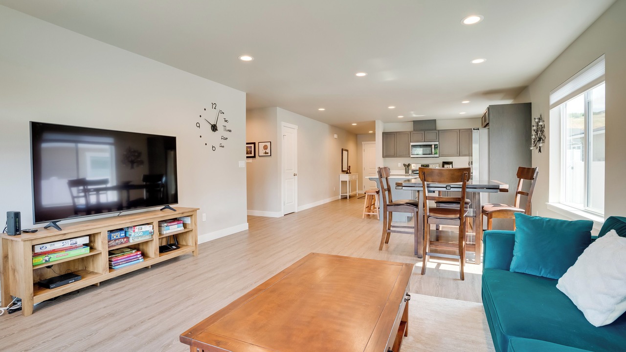Photo of Livingroom in East Wenatchee