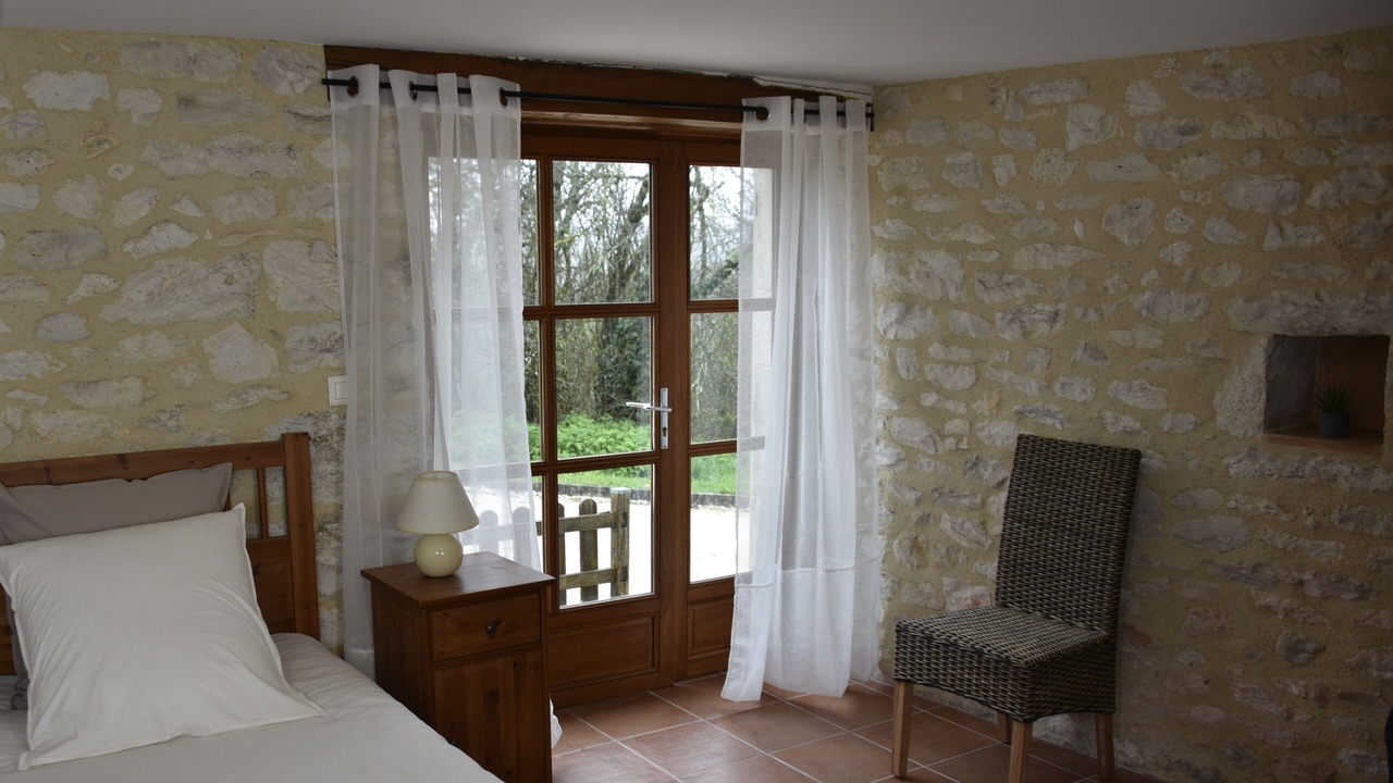 Photo of Bedroom in Sainte-Alauzie