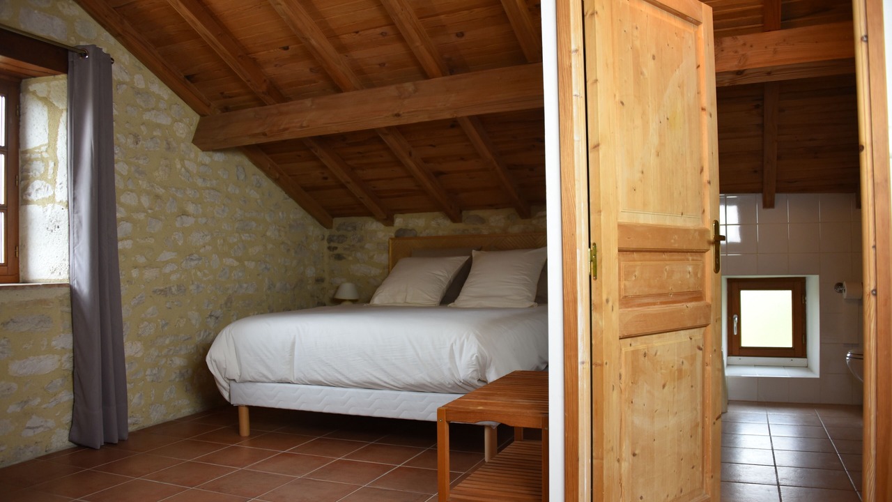 Photo of Bedroom in Sainte-Alauzie