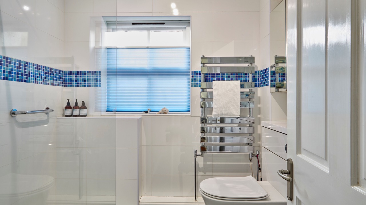 Photo of Bathroom in Marazion