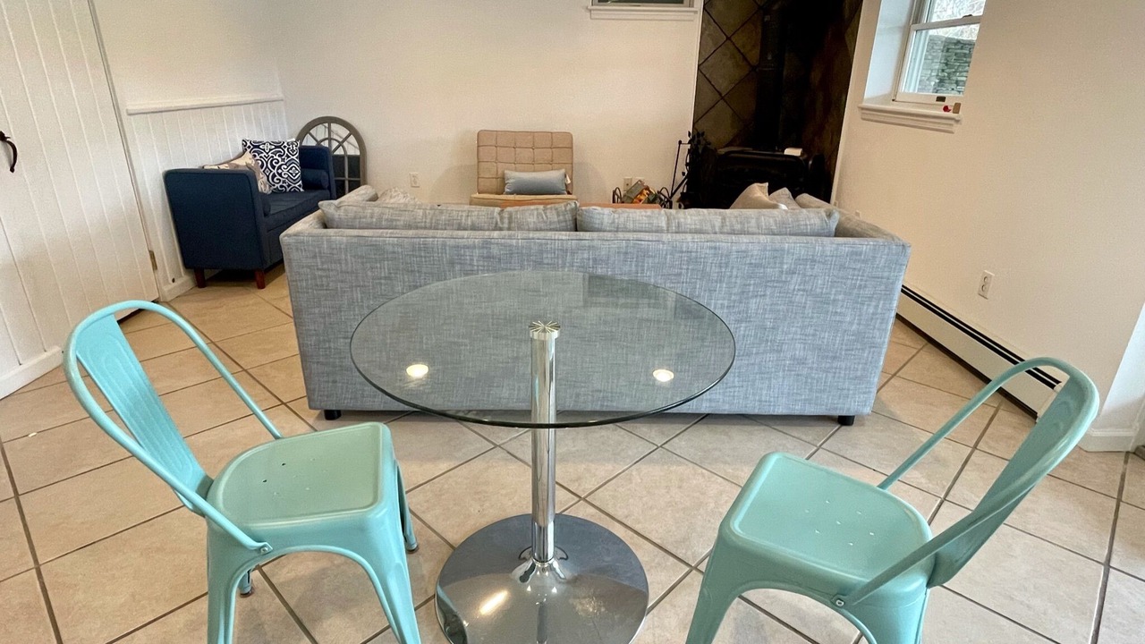 Photo of Livingroom in Westhampton