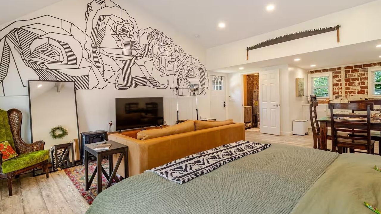 Photo of Bedroom in Old Towne