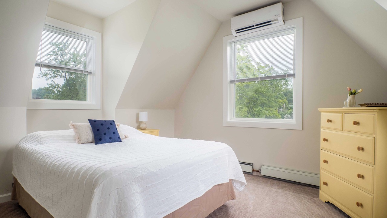 Photo of Bedroom in Mayville