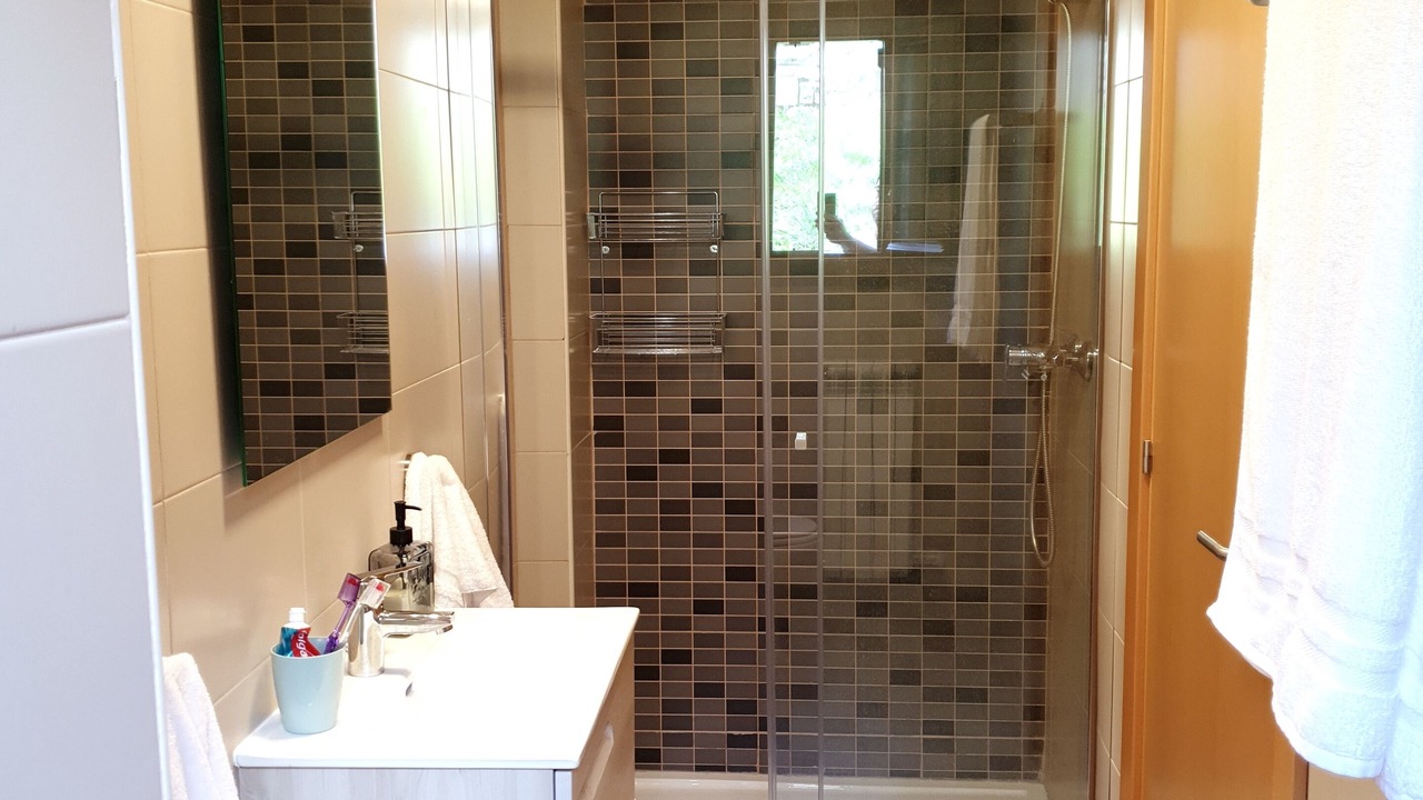 Photo of Bathroom in Gavin