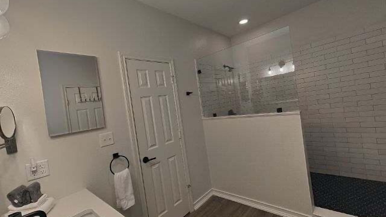 Photo of Bathroom in Dogwood