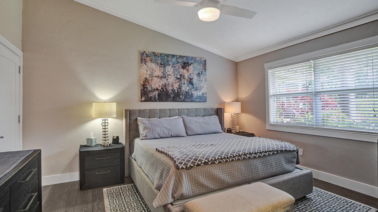 Photo of Bedroom in Lake Ida Shores