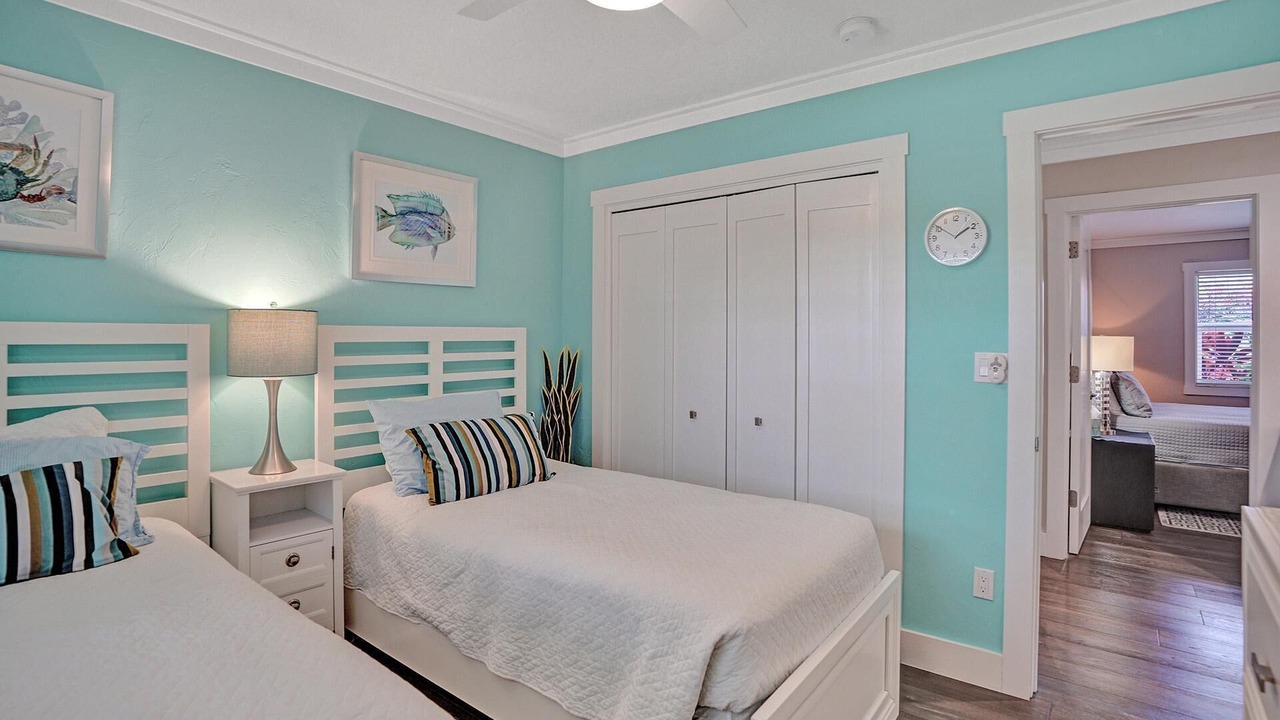 Photo of Bedroom in Lake Ida Shores