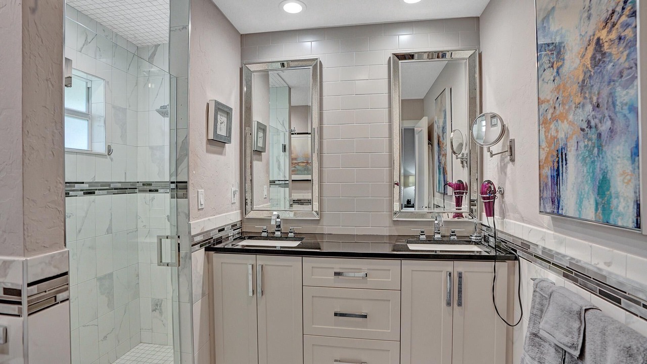 Photo of Bathroom in Lake Ida Shores