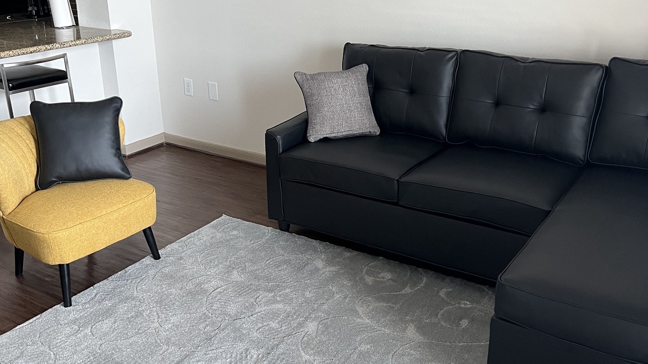 Photo of Livingroom in Midtown