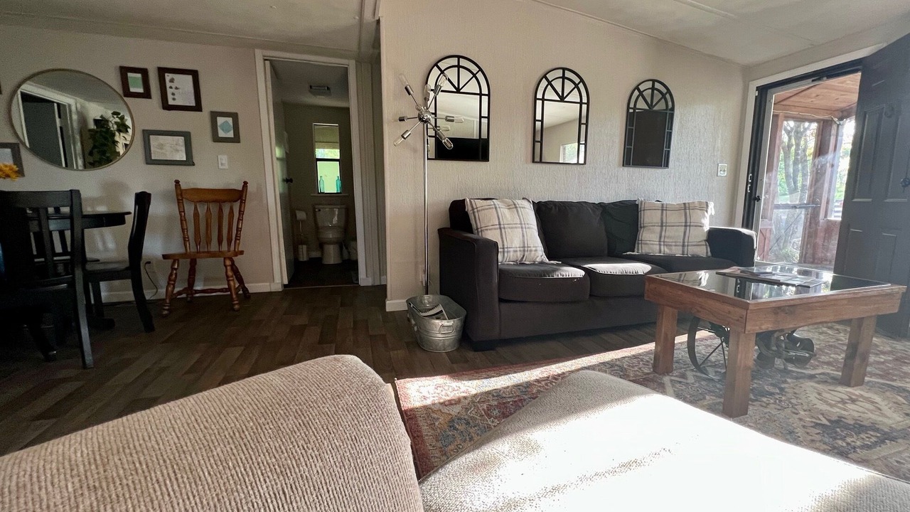 Photo of Livingroom in Kedron