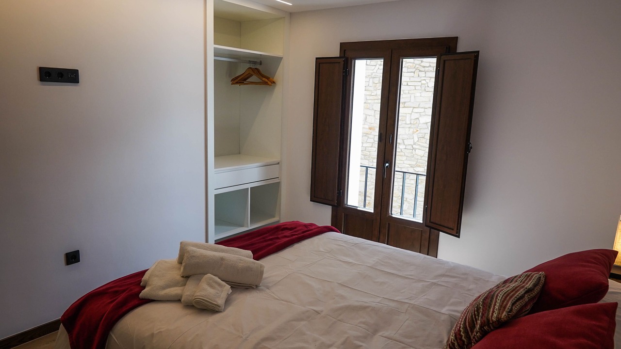 Photo of Bedroom in Puertomingalvo