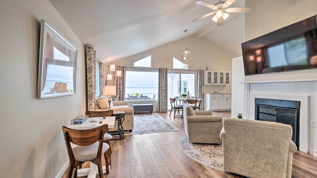 Photo of Bedroom in Colonial Beach