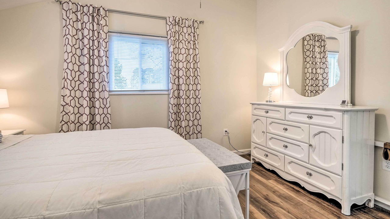 Photo of Bathroom in Colonial Beach