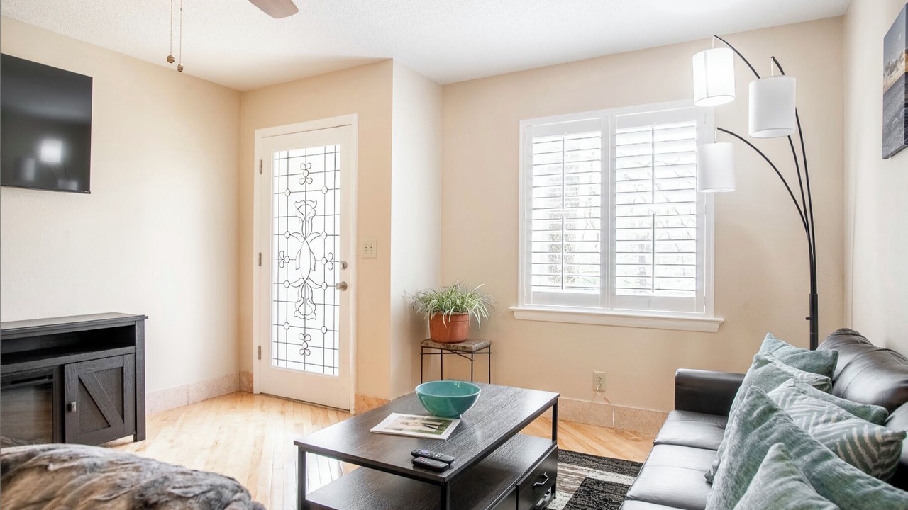 Photo of Livingroom in Red Bank