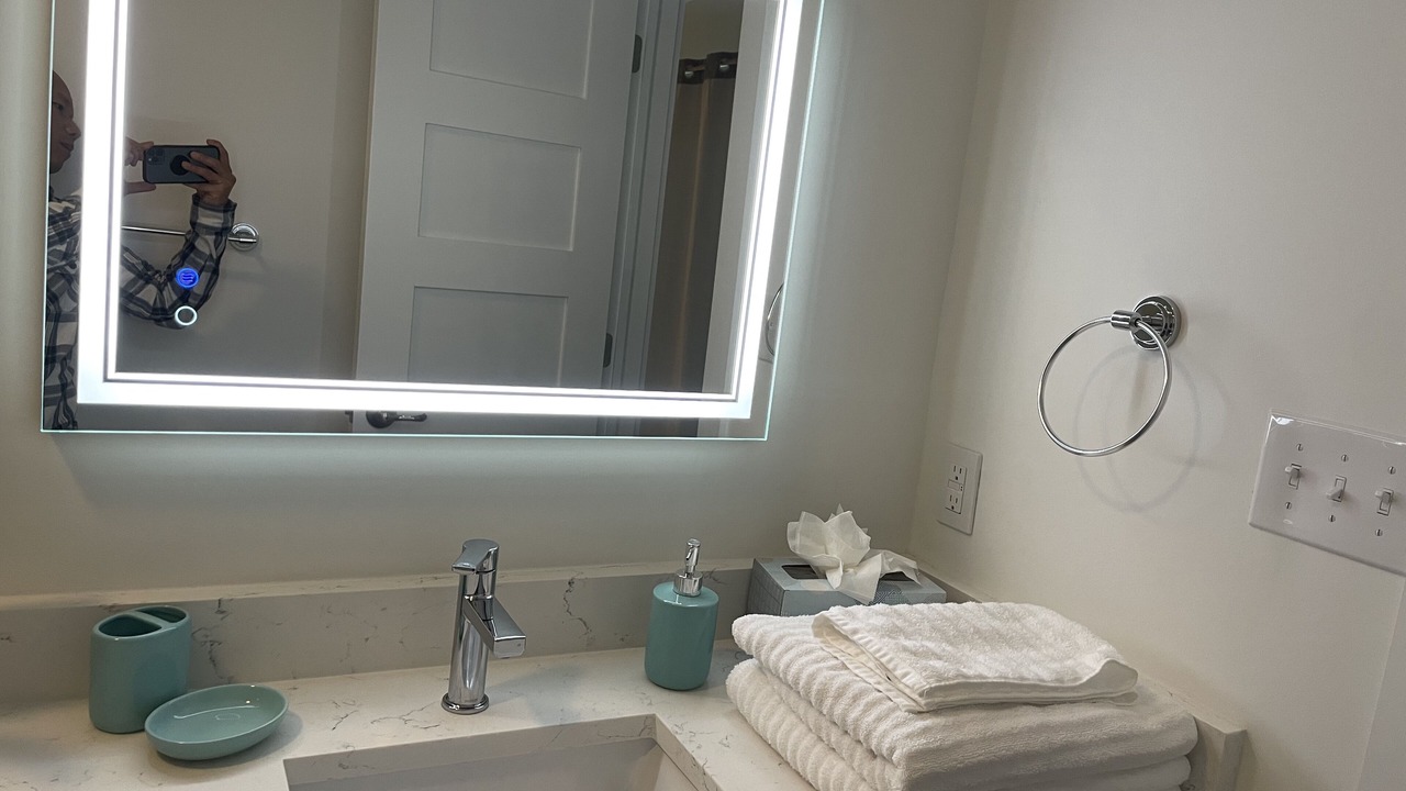 Photo of Bathroom in Cedar Creek Reservoir