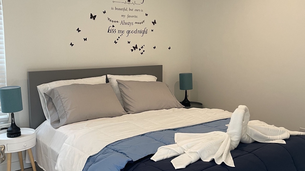 Photo of Bedroom in Cedar Creek Reservoir