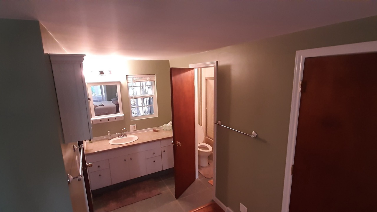 Photo of Bathroom in Peel
