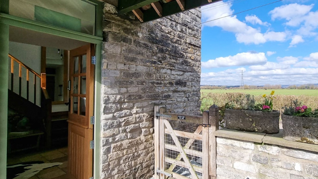 Photo of Outdoor in Lower Godney