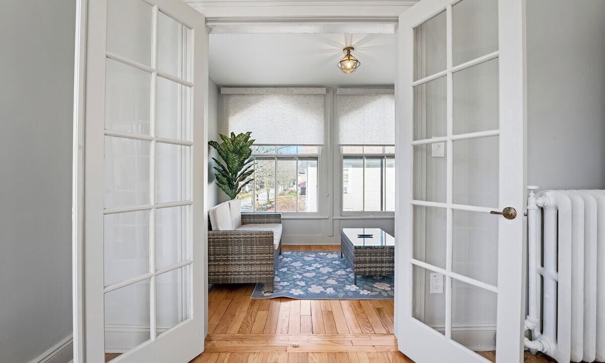 Photo of Bedroom in Saratoga Springs