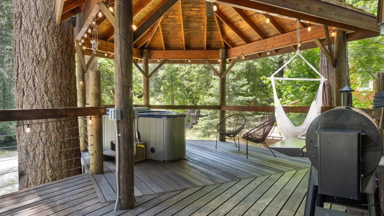 Photo of Patio Balcony in Pollock Pines