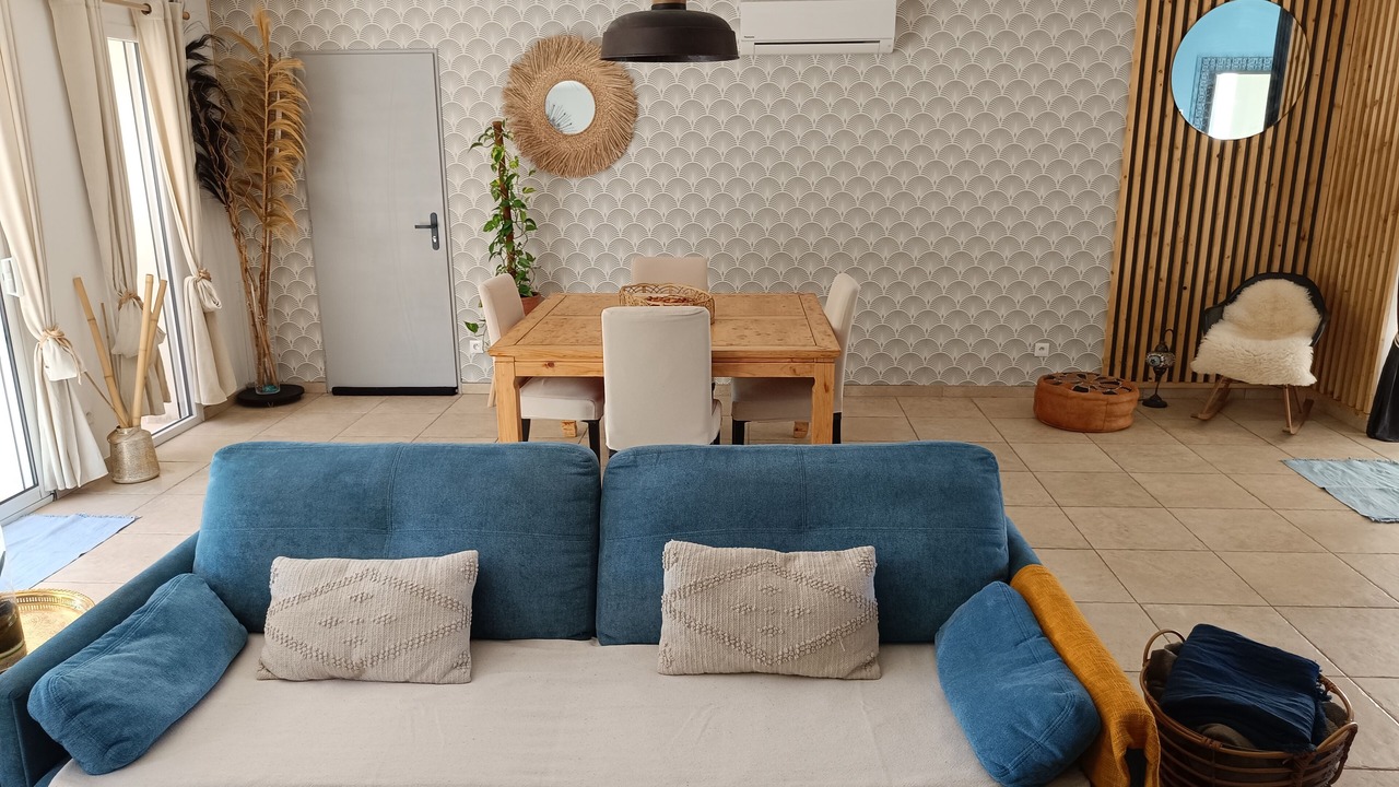Photo of Livingroom in Labastide-de-Virac