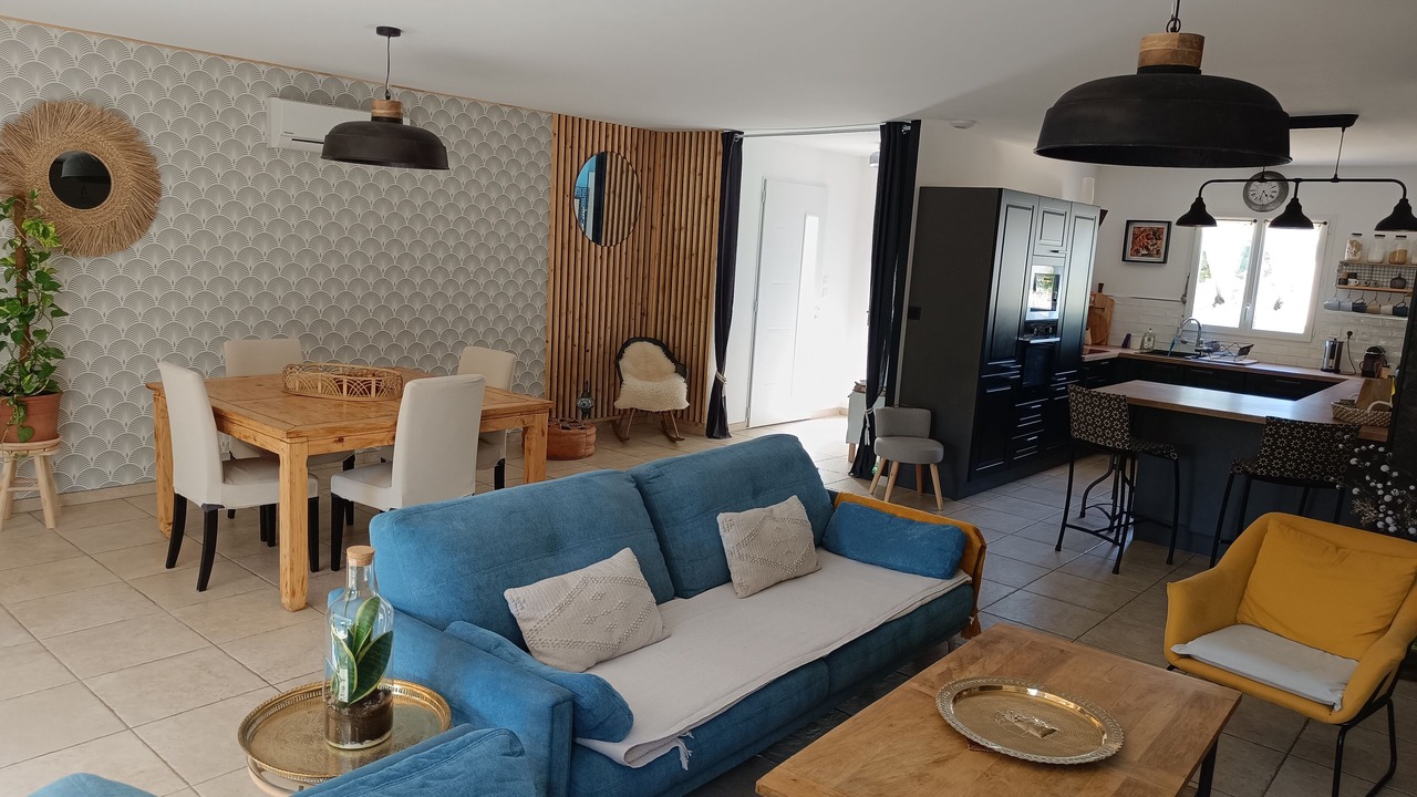 Photo of Livingroom in Labastide-de-Virac
