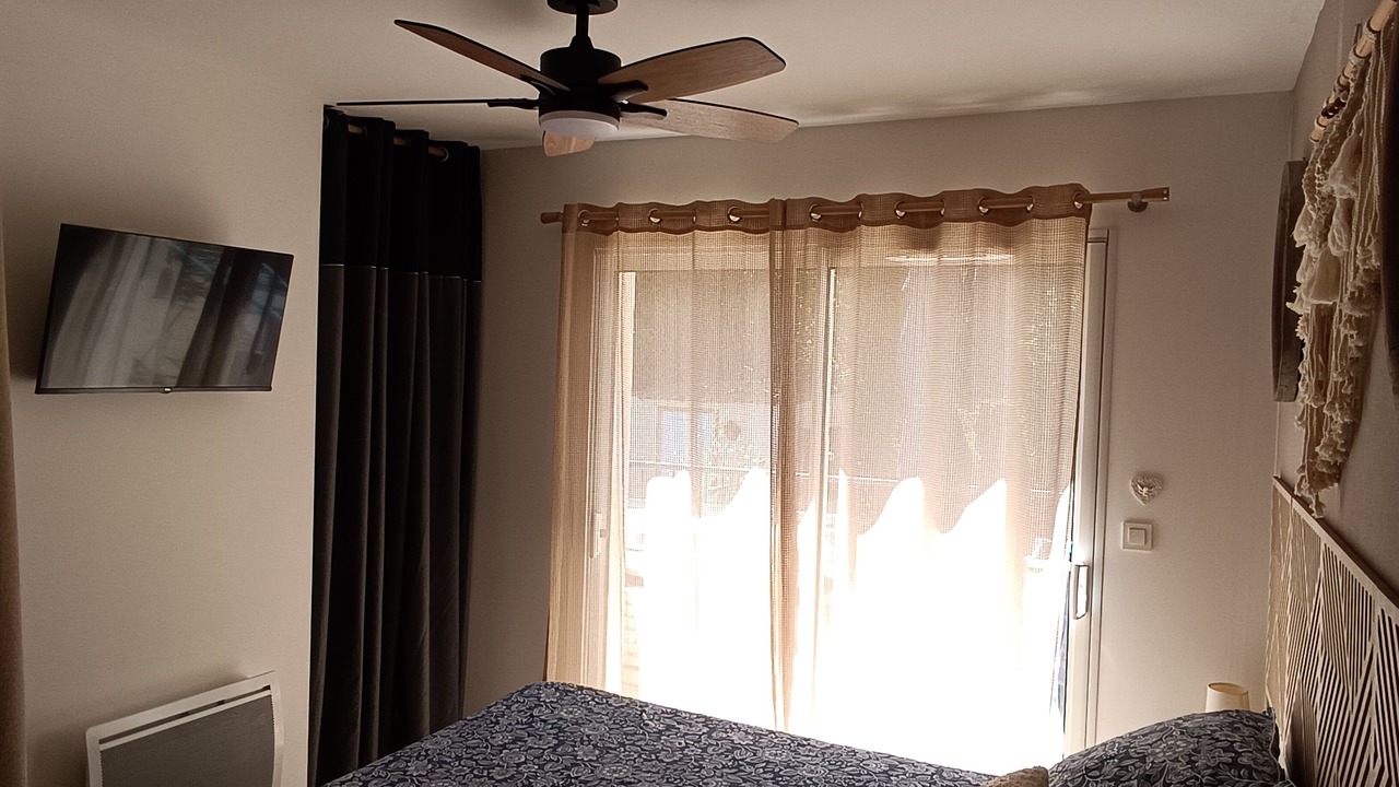 Photo of Bedroom in Labastide-de-Virac
