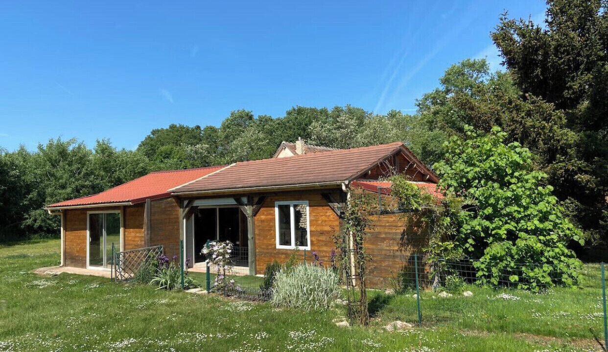 Photo of Outdoor in Varennes-Changy