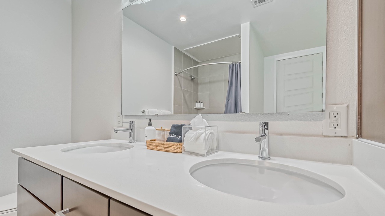 Photo of Bathroom in Texas Medical Center