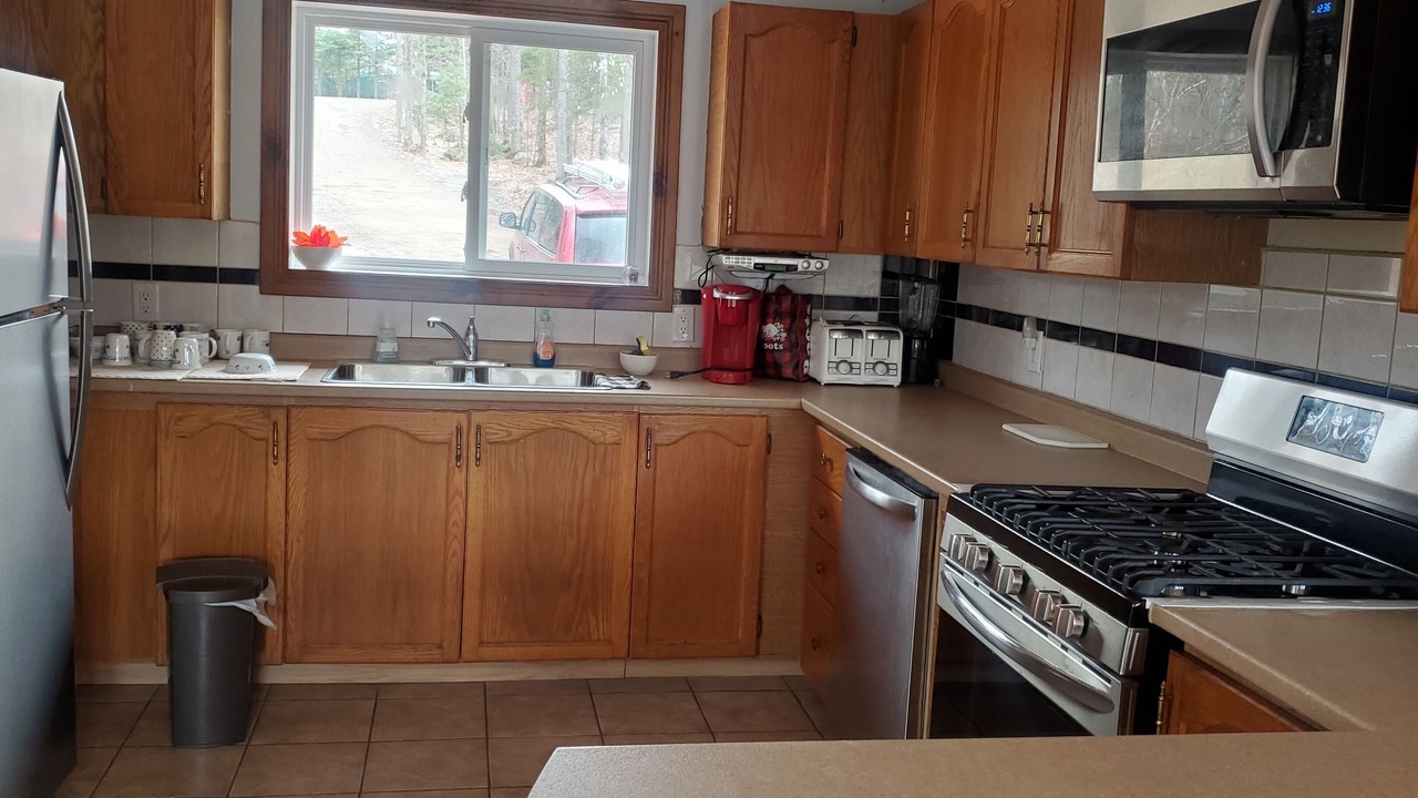 Photo of Kitchen in Dysart et al