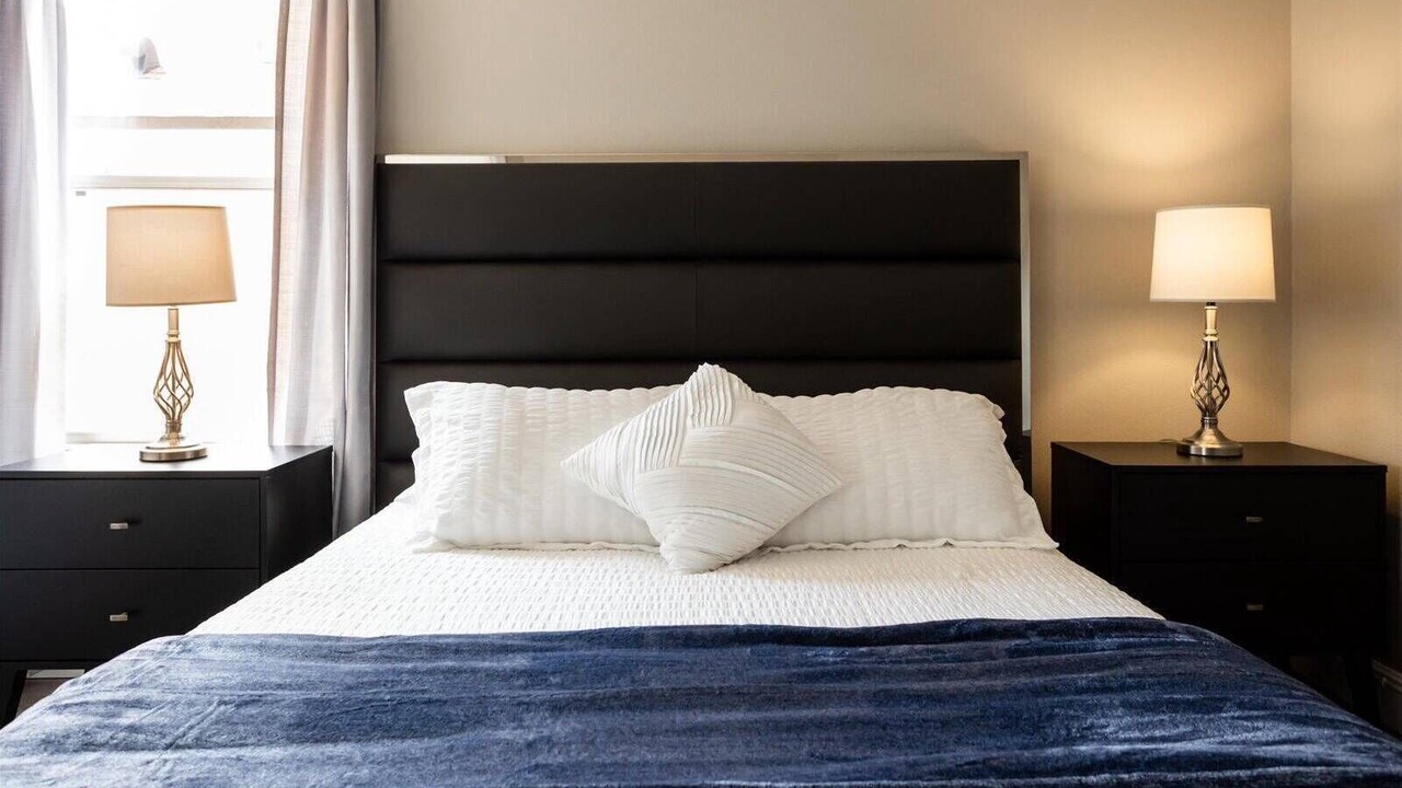 Photo of Bedroom in Seasons