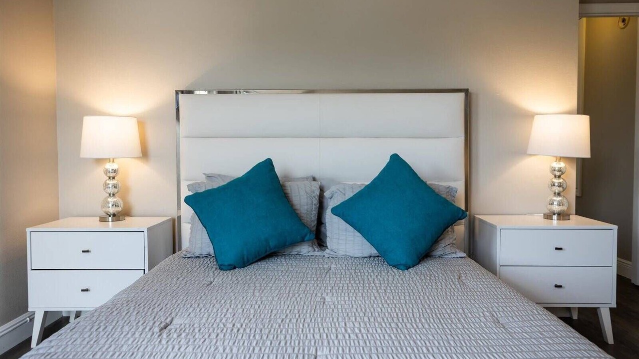 Photo of Bedroom in Seasons