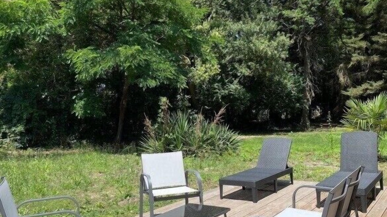 Photo of Patio Balcony in Mongauzy