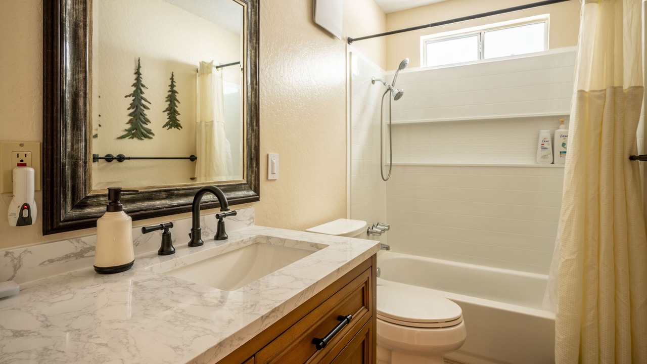 Photo of Bathroom in Dorrington