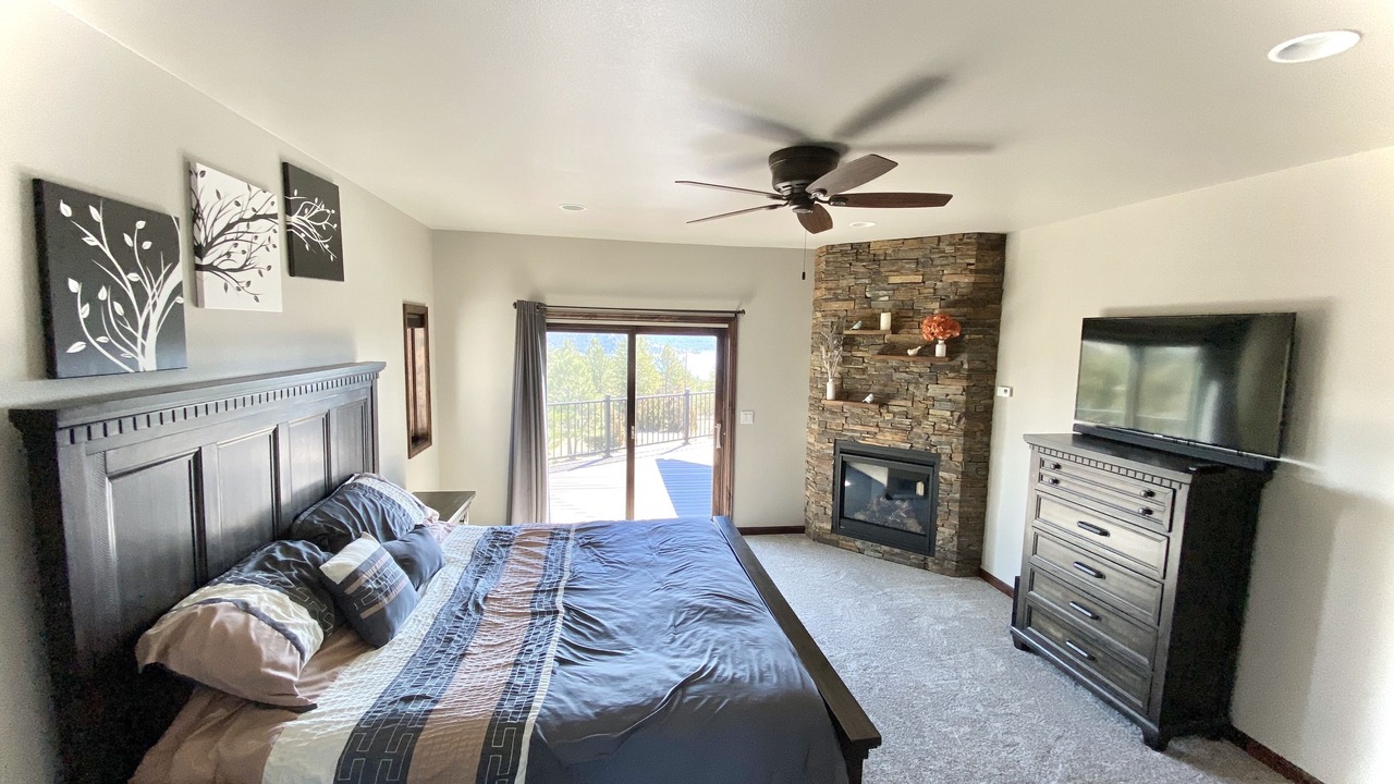 Photo of Bedroom in Glendo
