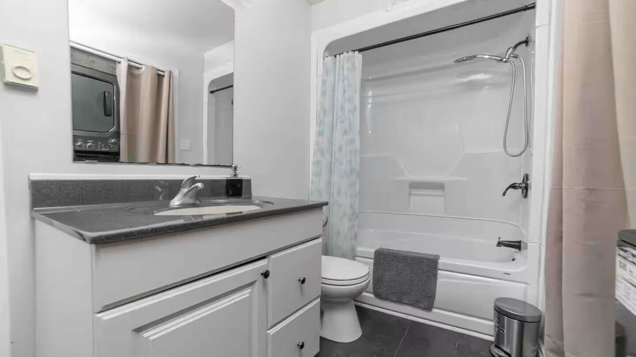 Photo of Bathroom in Manitoba