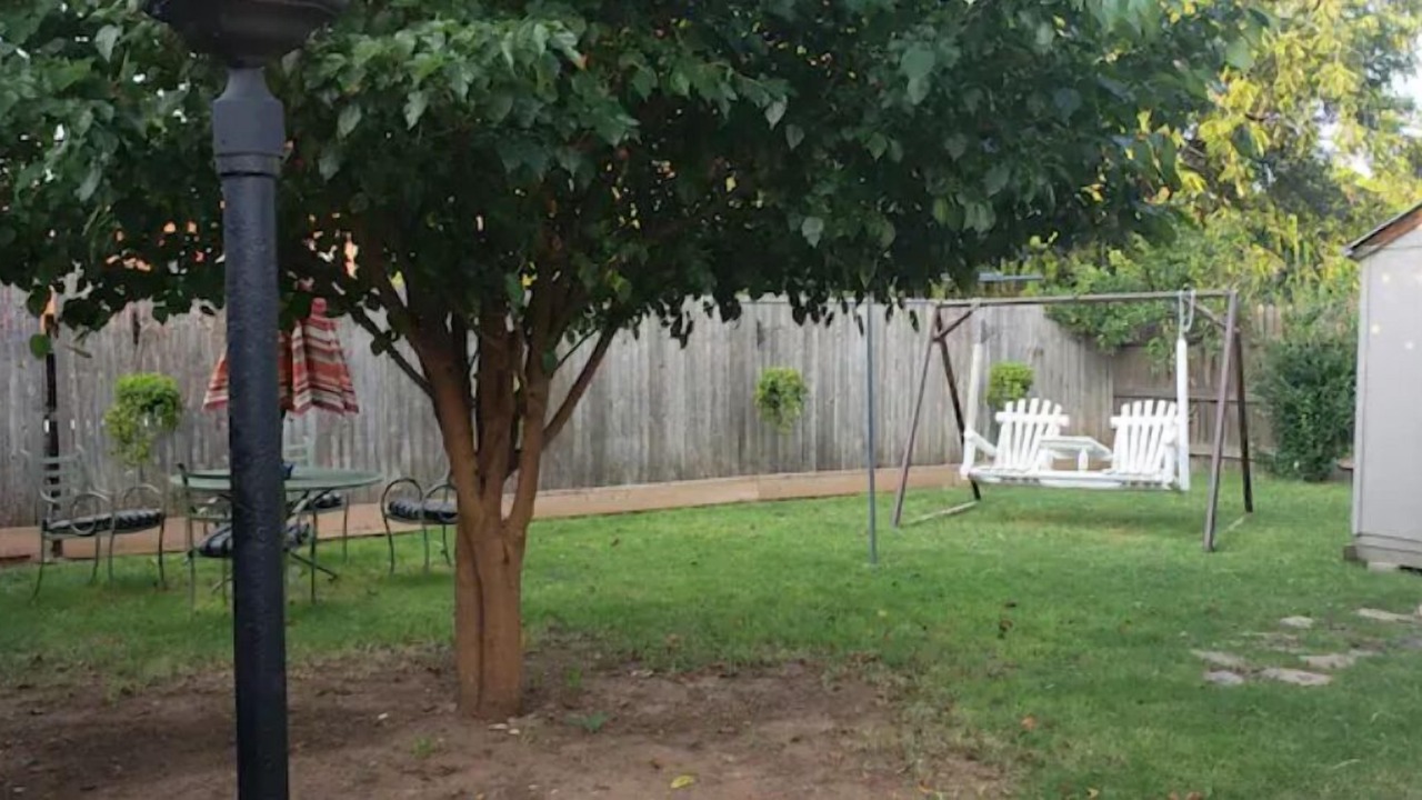 Photo of Outdoor in Post