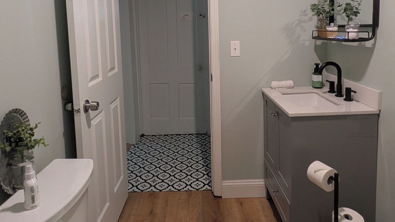 Photo of Bathroom in Treloar