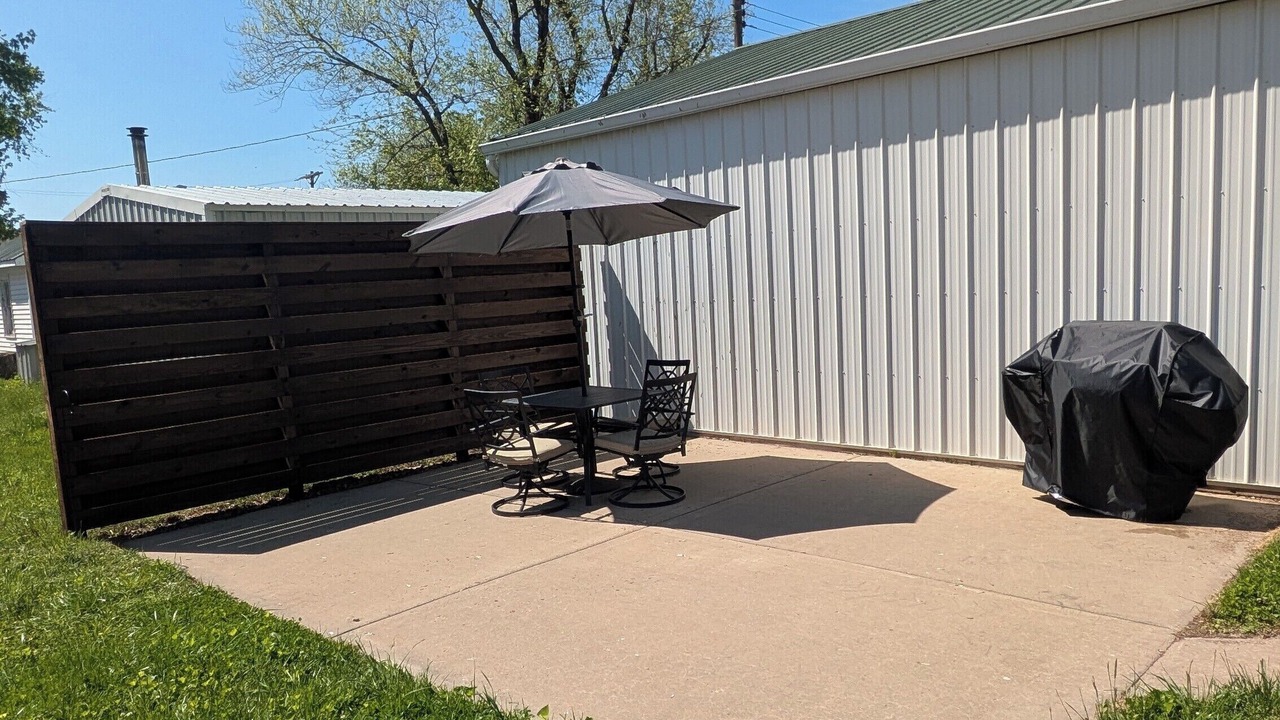 Photo of Outdoor in Treloar