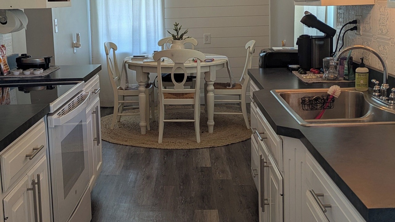 Photo of Kitchen in Treloar