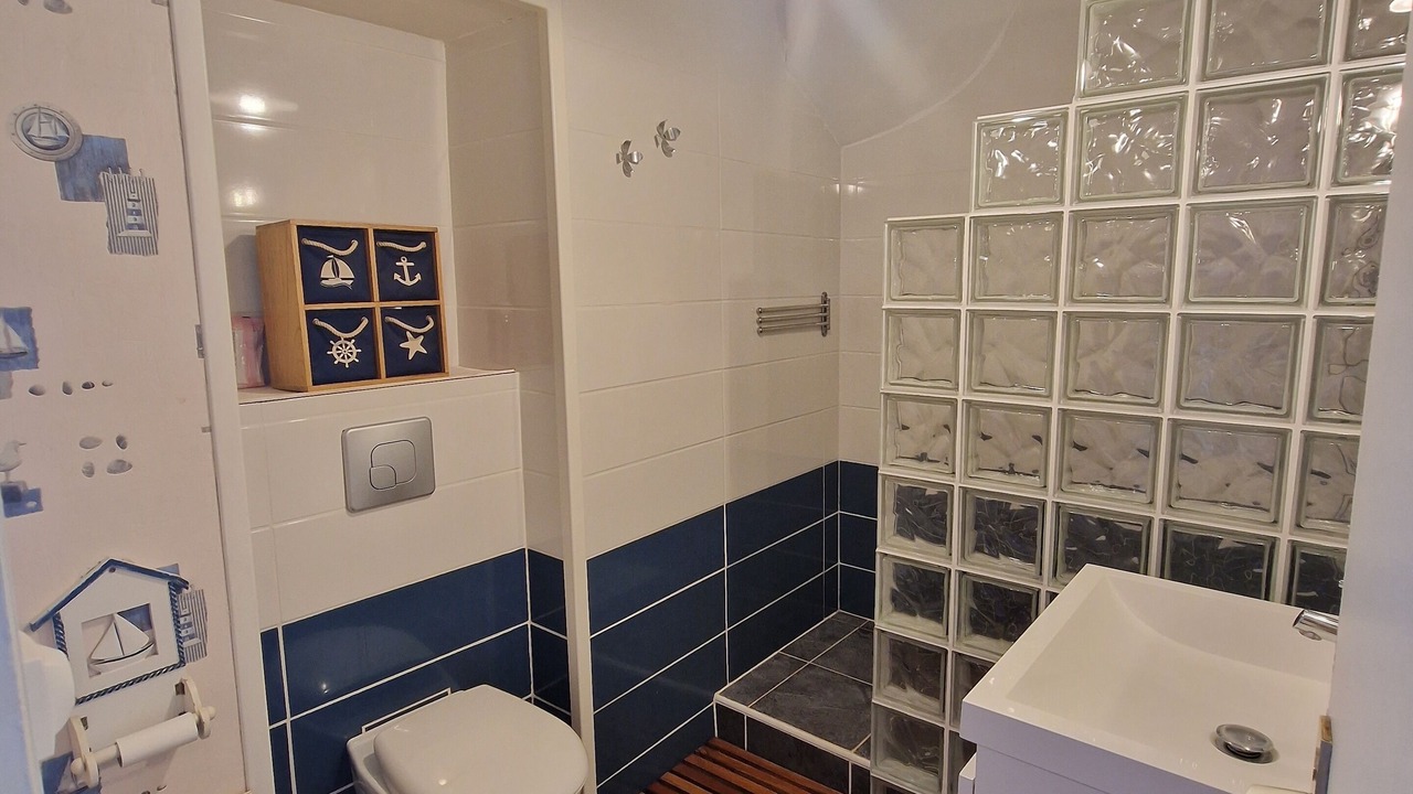 Photo of Bathroom in Grandcamp-Maisy