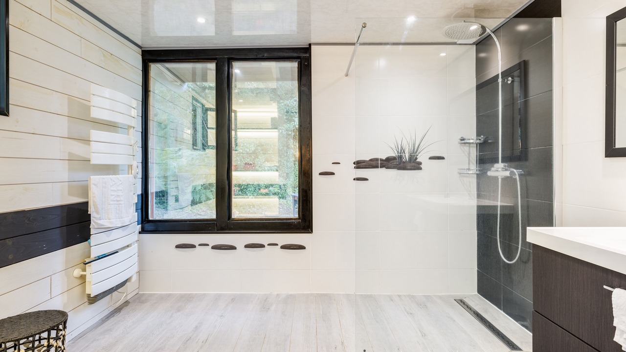 Photo of Bathroom in Gastes