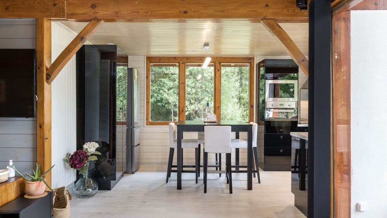 Photo of Others in Gastes