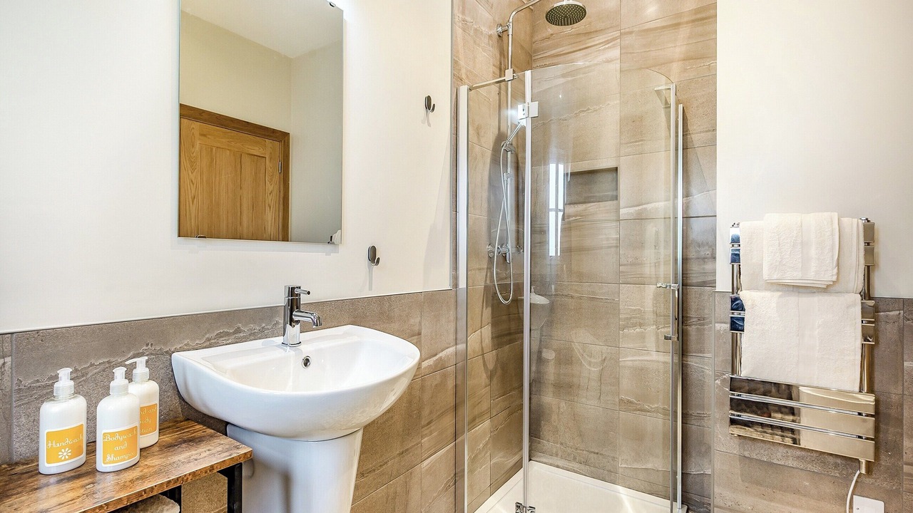 Photo of Others in Oxhill