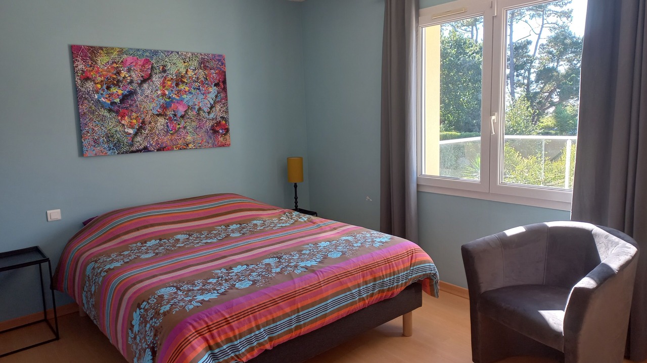 Photo of Bedroom in Lannion