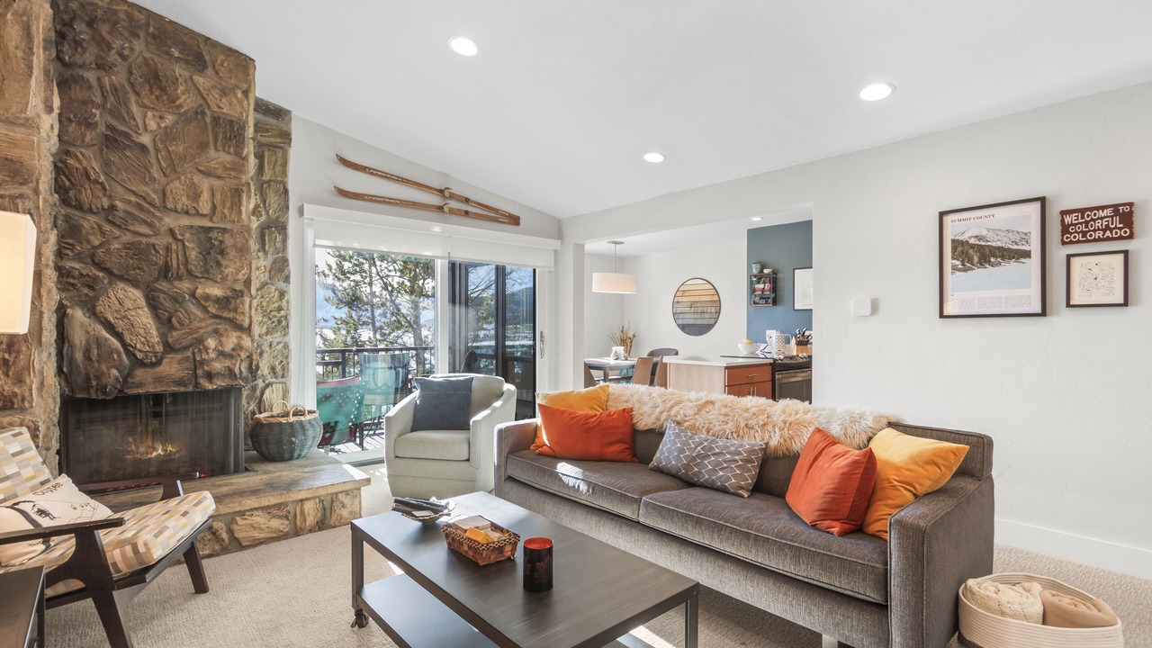 Photo of Livingroom in Dillon