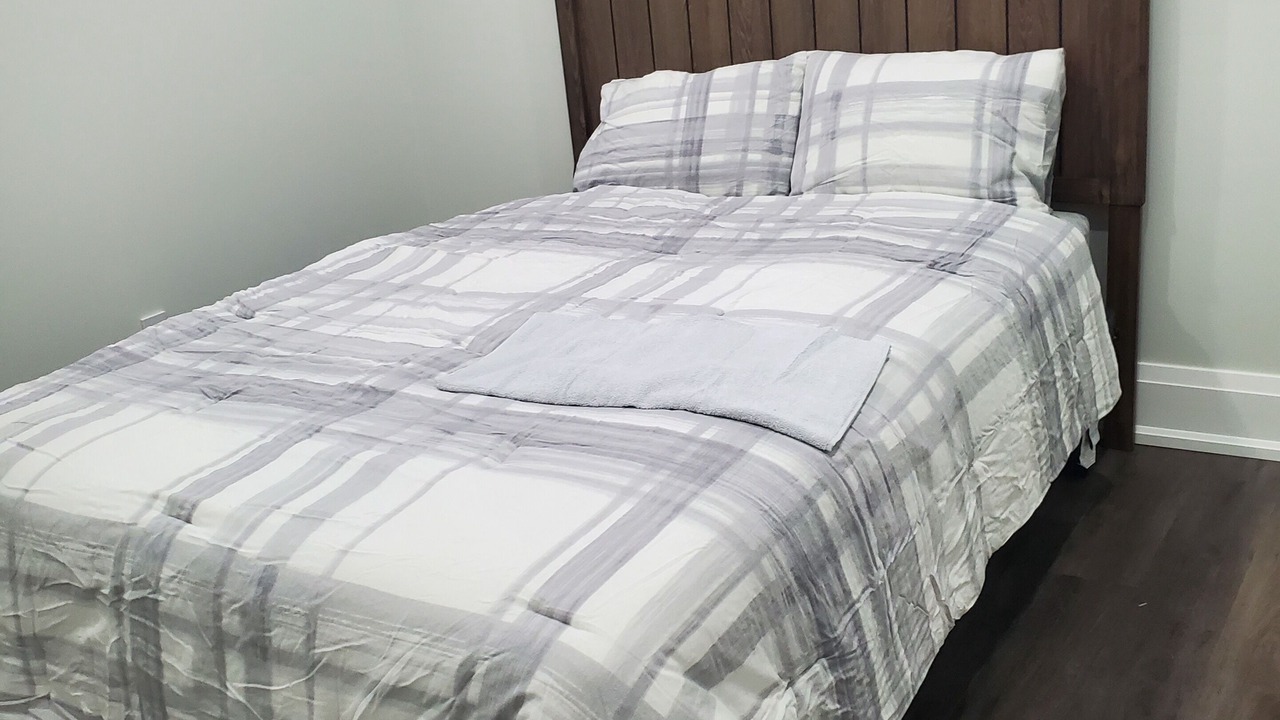 Photo of Bedroom in Highland Creek